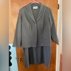 Dress Barn Grey Dress and Jacket 🩶